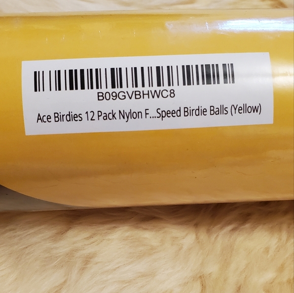 Ace Badminton Birdies/Shuttlecocks 12 pc set - yellow - Picture 8 of 11